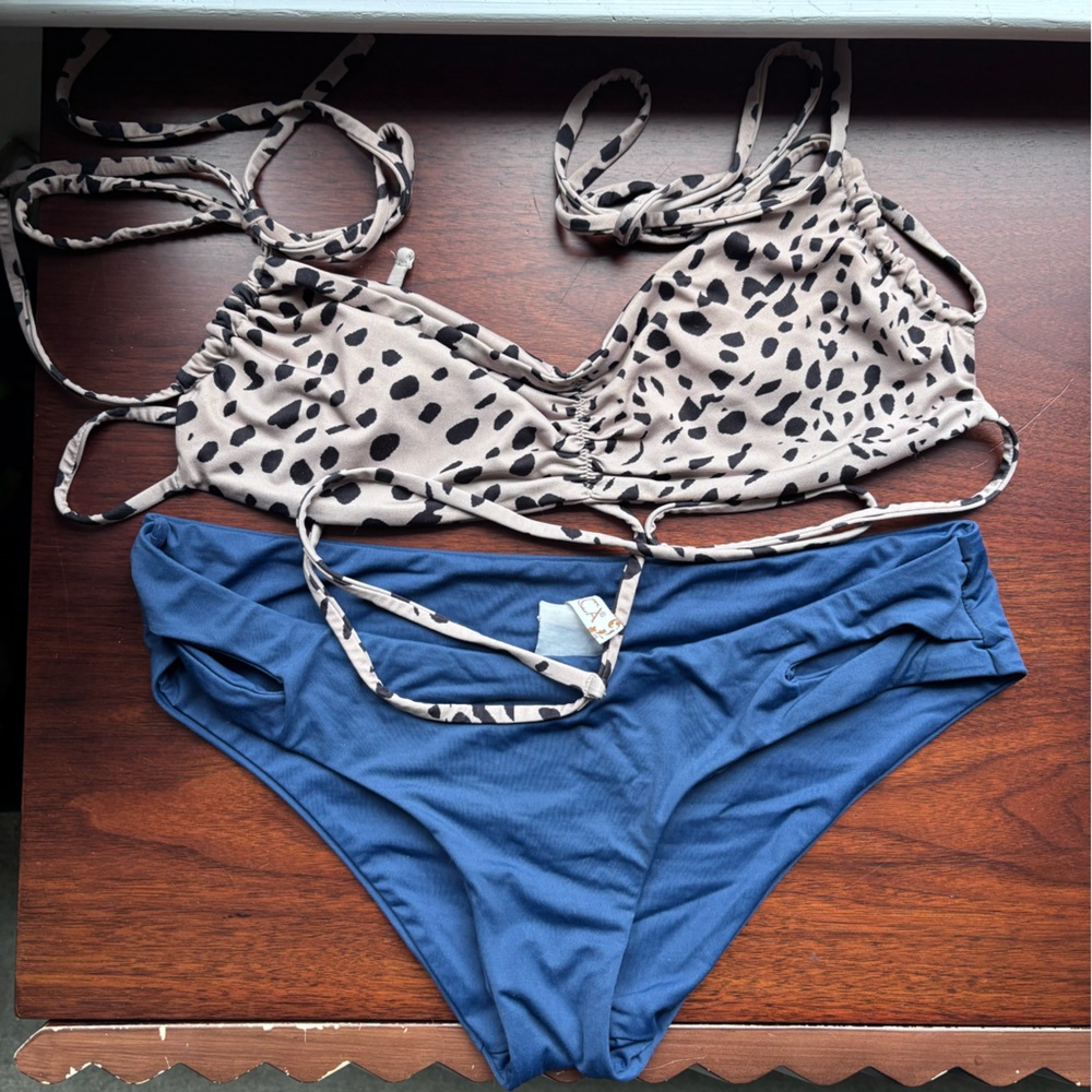 BECCA Blue and Leopard Print Swimwear